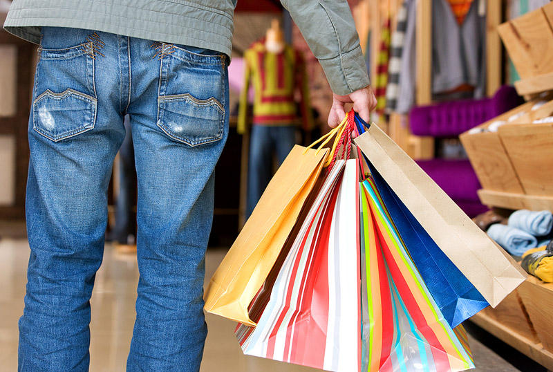 Roupas e calçados lideram compras por impulso