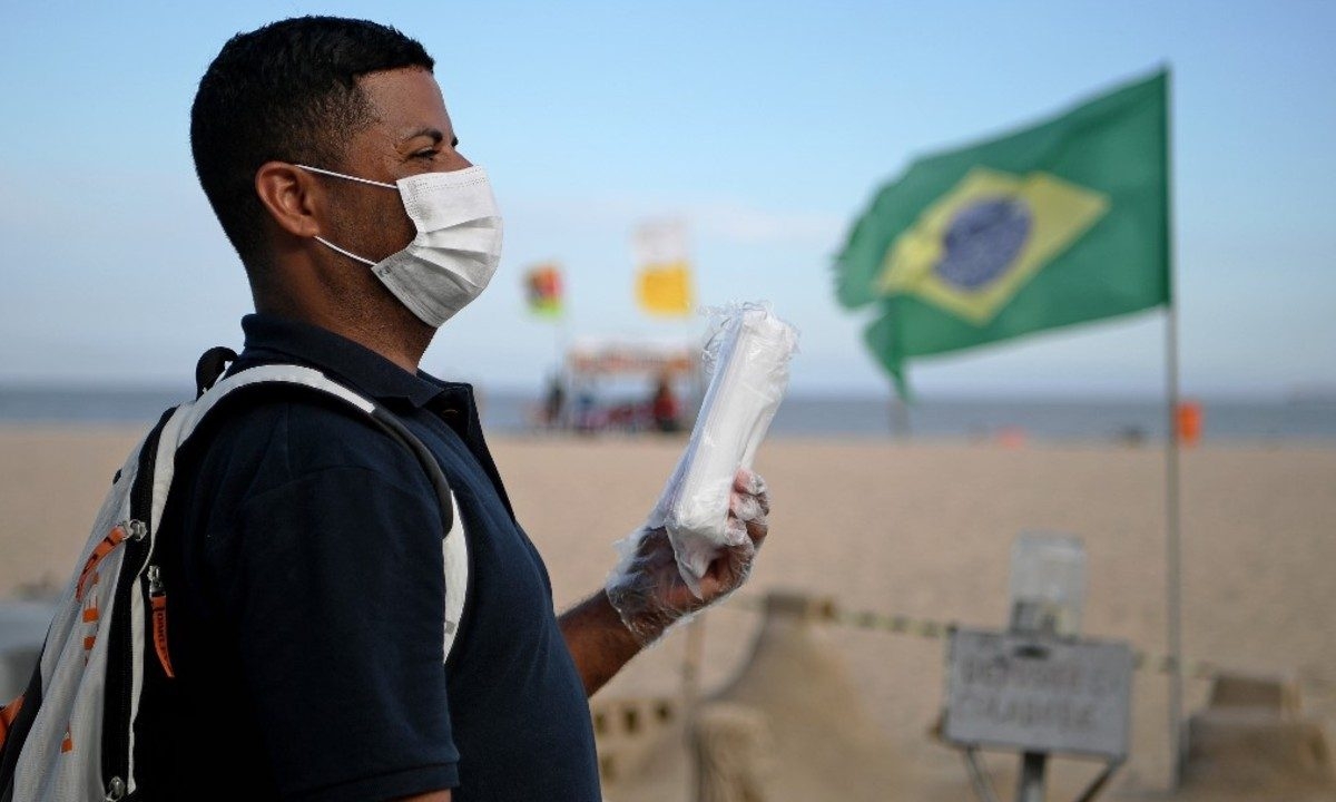 Mais da metade dos pacientes com coronavírus no Brasil se curaram