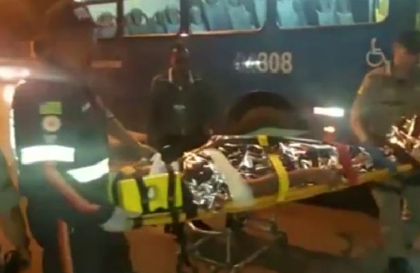 Jovem é baleado dentro de ônibus em Novo Gama