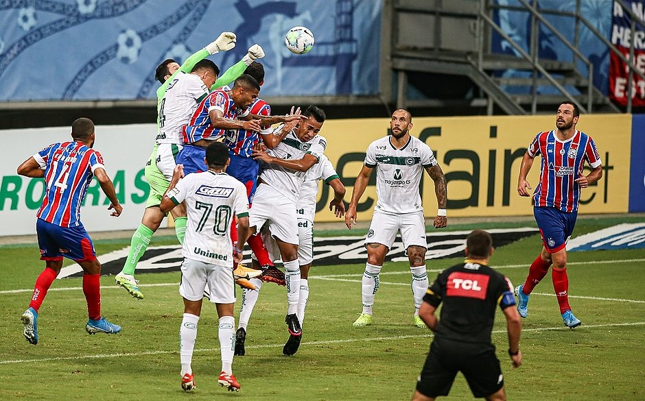 Goiás empata com o Bahia em jogo dramático
