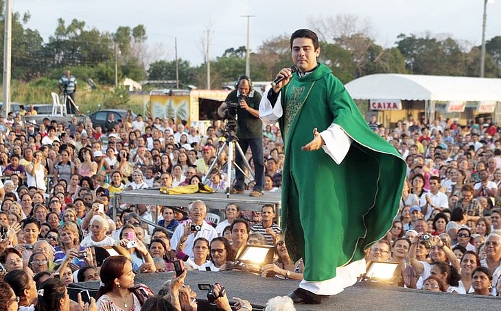 Doméstica que trabalhava para AFIPE teve conta aberta em seu nome