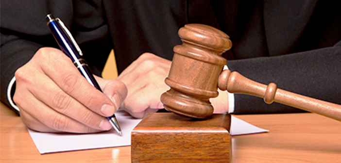 Professores temporários devem ser pagos por determinação da Justiça em Goiânia
