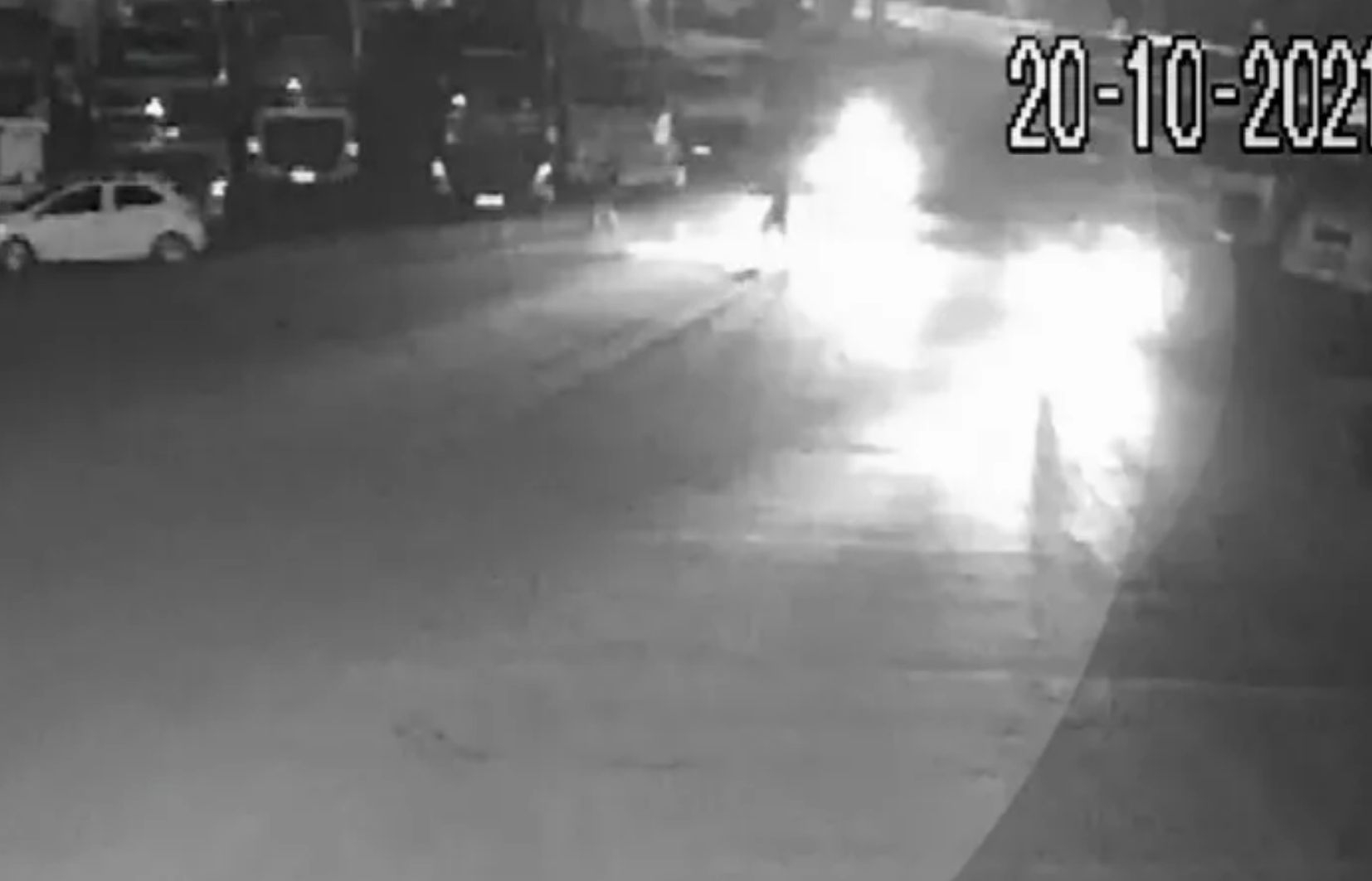 Após ser confundida com criminoso mulher é perseguida e baleada por policiais à paisana