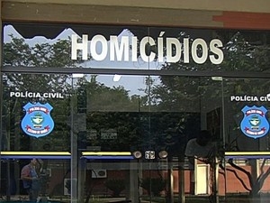 Jovem é morto a facadas na região da 44 em Goiânia