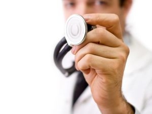 Consultas médicas agora podem ser feitas em domicílio através de aplicativo