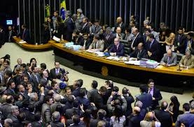 Comissão do impeachment inicia votação final na tarde da próxima segunda-feira (11)