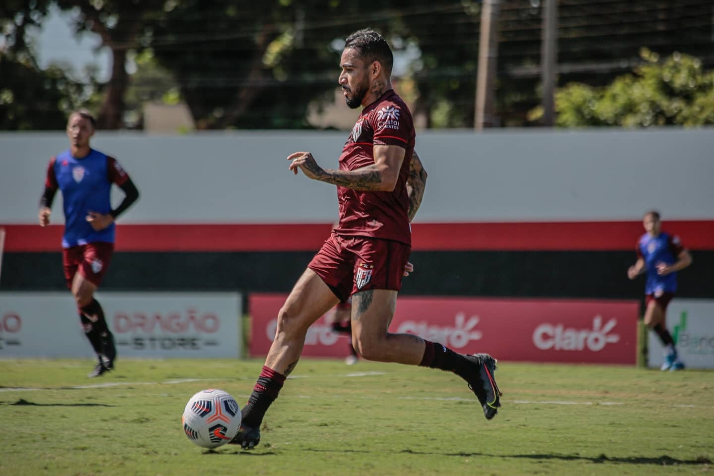 Atlético Goianiense entra em campo em busca da classificação para as oitavas da Copa Sul-Americana