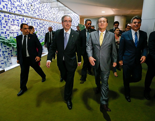 Decisão do impeachment será entregue a Renan Calheiros às 15 horas