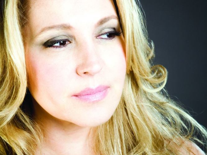 Pianista brasileira arrebata Grammy jazz latino
