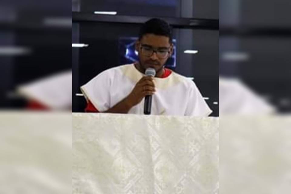 Líder religioso é suspeito de abusar sexualmente de jovens da igreja, no DF