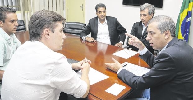 203 prefeitos recebidos em audiências do vice-governador