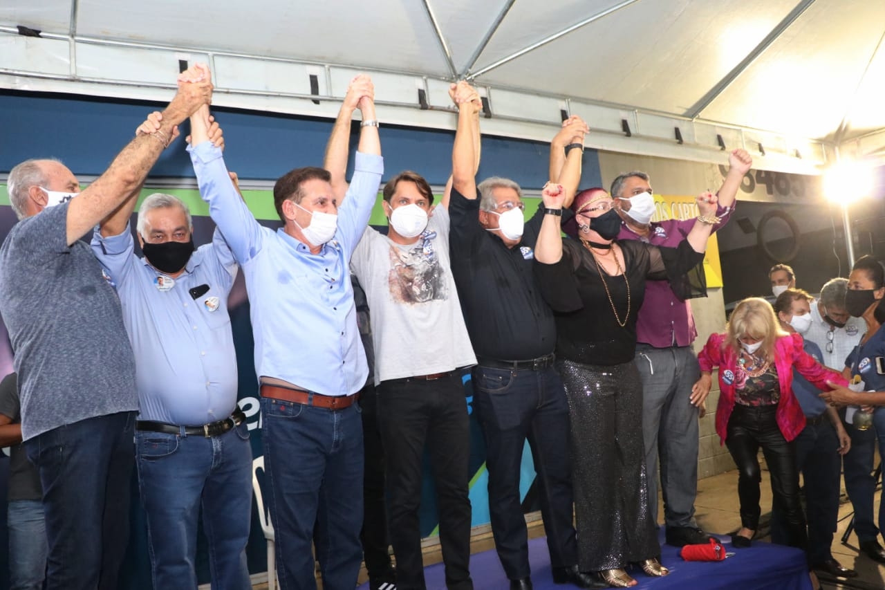Iristas do MDB declaram voto em Vanderlan