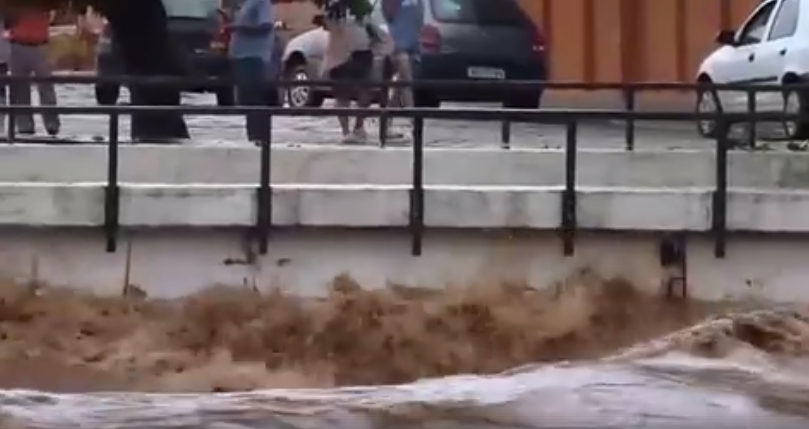 Chuva forte deixa população da cidade de Goiás em alerta