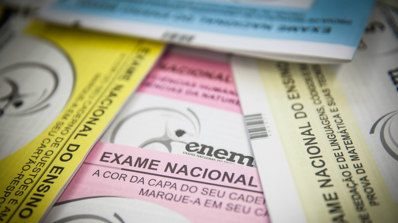 Aluno com isenção de taxa que faltou ao Enem deve justificar a ausência