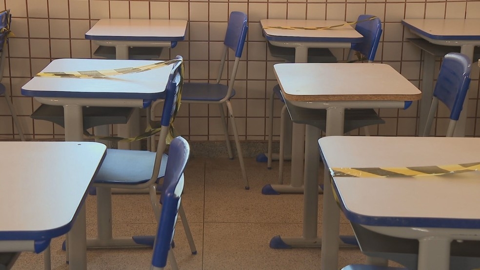 Depois de 1 ano e meio no ensino remoto, as aulas presenciais da rede estadual retornaram