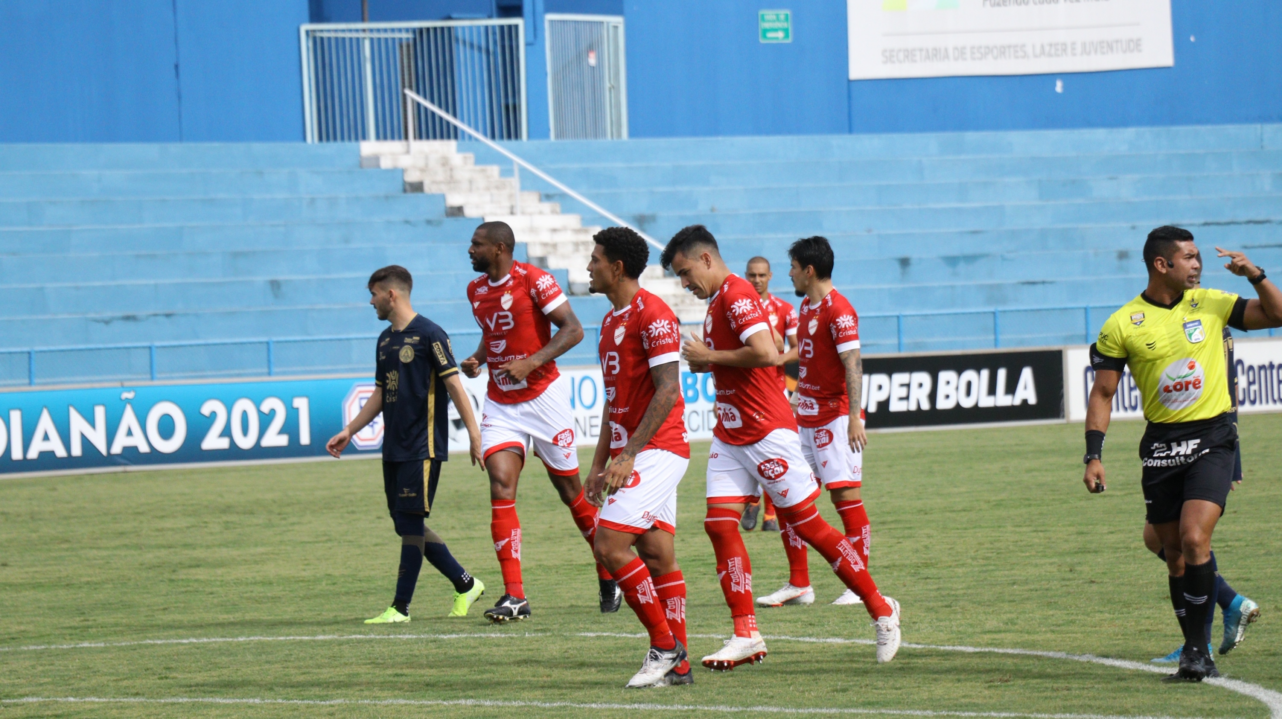 Aparecidense e Vila Nova empatam sem gols pela segunda rodada do Goianão