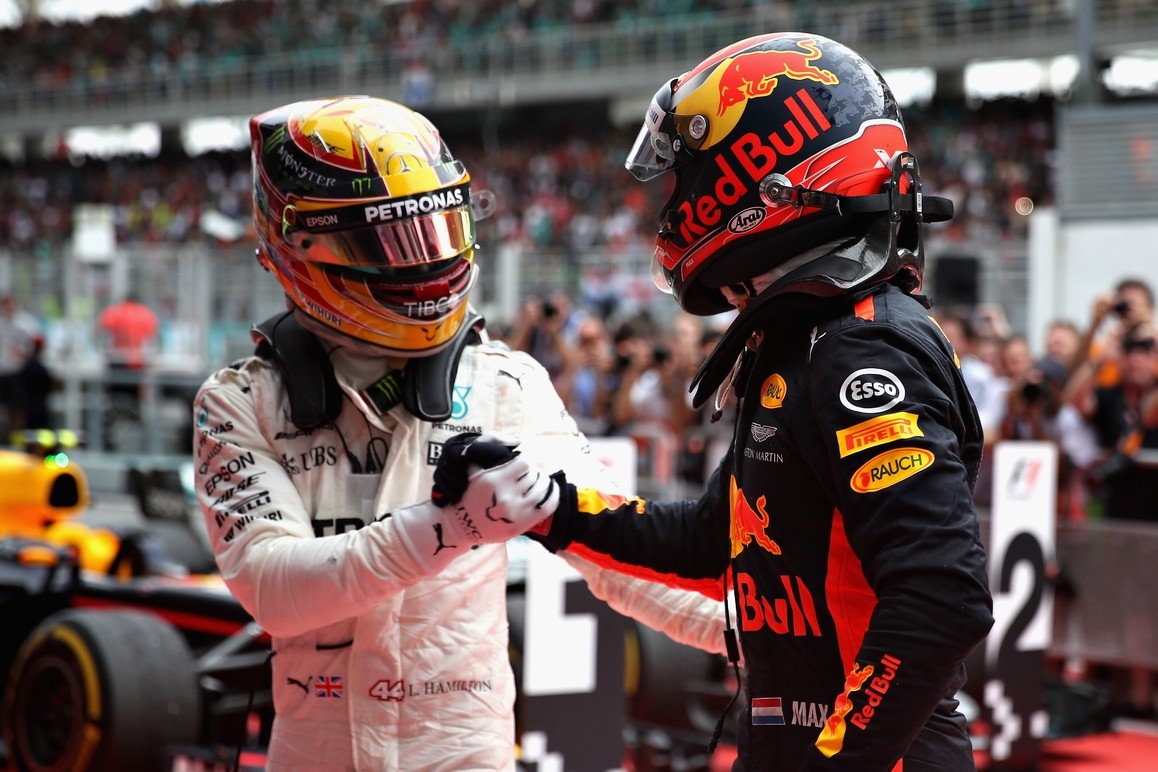 Max Verstappen vence o GP da Malásia