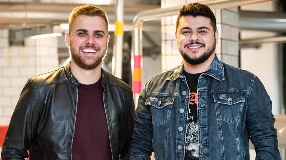 Zé Neto fratura três costelas e dupla cancela shows até 16 de junho