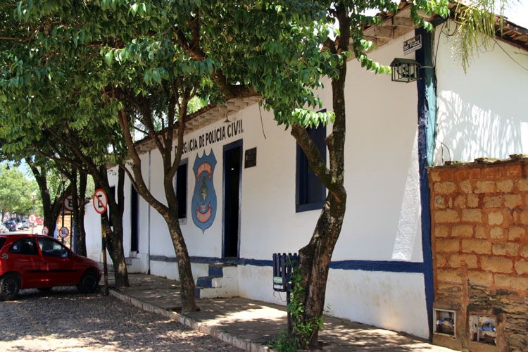 Juiz determina interdição imediata da Delegacia de Polícia de Pirenópolis