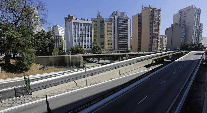 Ministros da Justiça e Saúde cancelam portaria sobre normas de isolamento