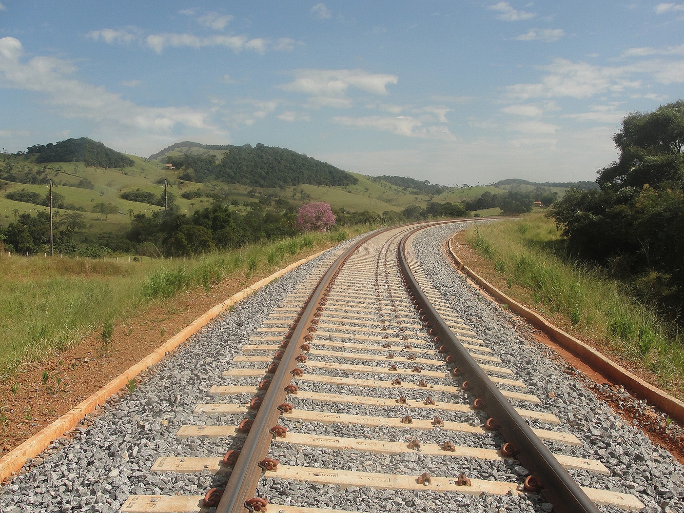 Operação da PF investiga irregularidades nas obras da Ferrovia Norte-Sul