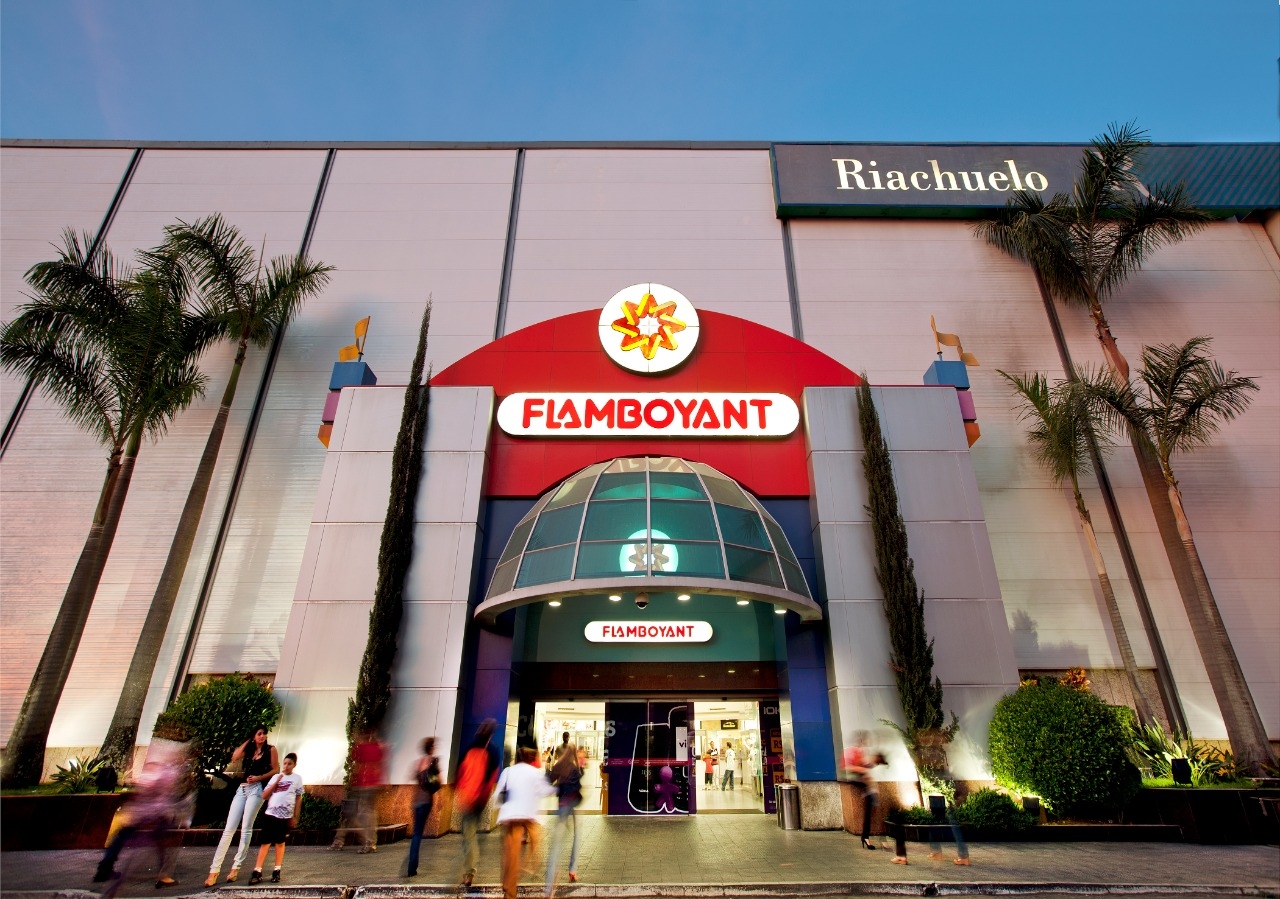 Namorados Flamboyant 2020 traz drive thru em campanha marcada por incentivos ao cliente e variadas opções de lojas
