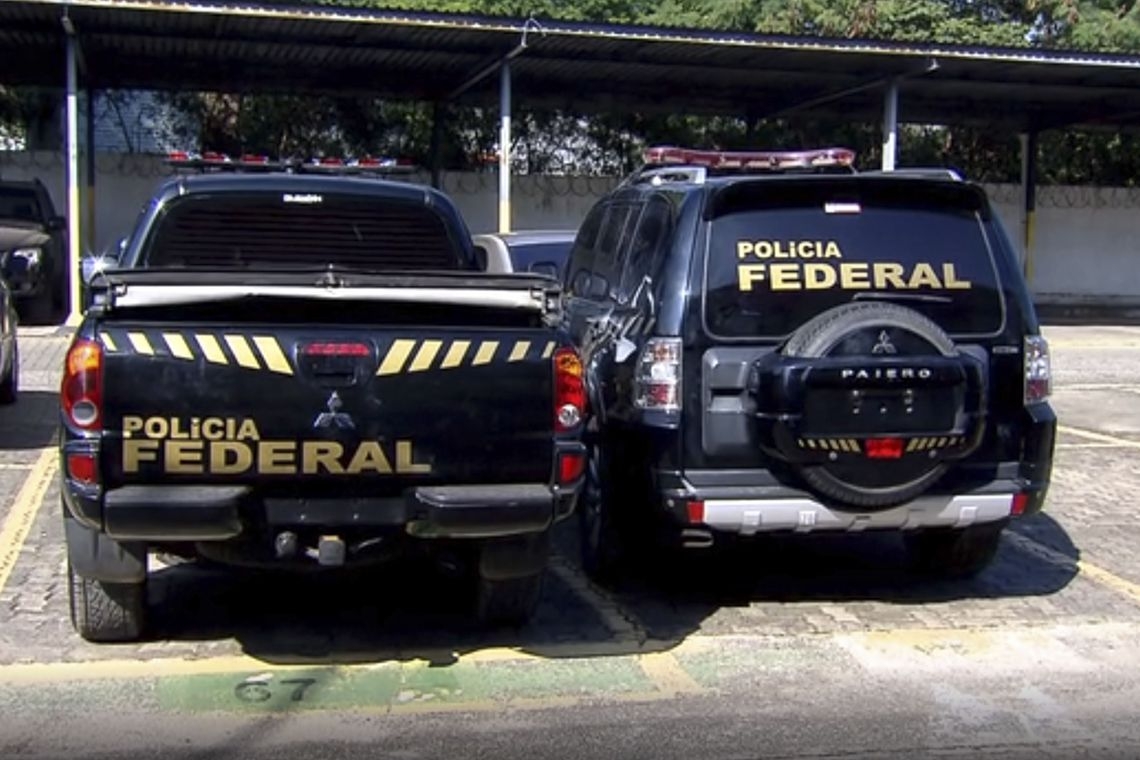 Polícia localiza ambulância que pode ter sido usada em roubo de ouro
