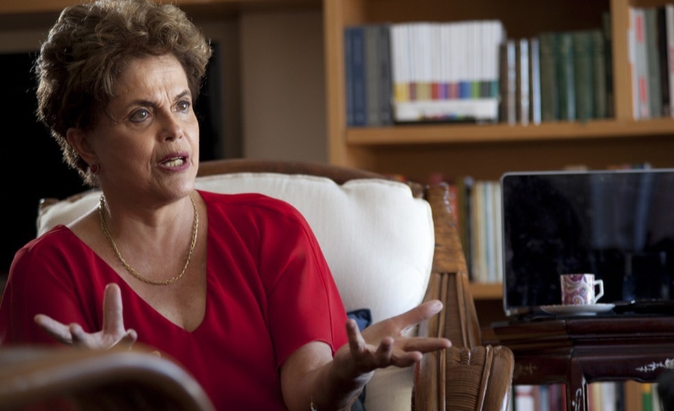 FHC e Lula se manifestam a favor de Dilma após Bolsonaro ironizar tortura