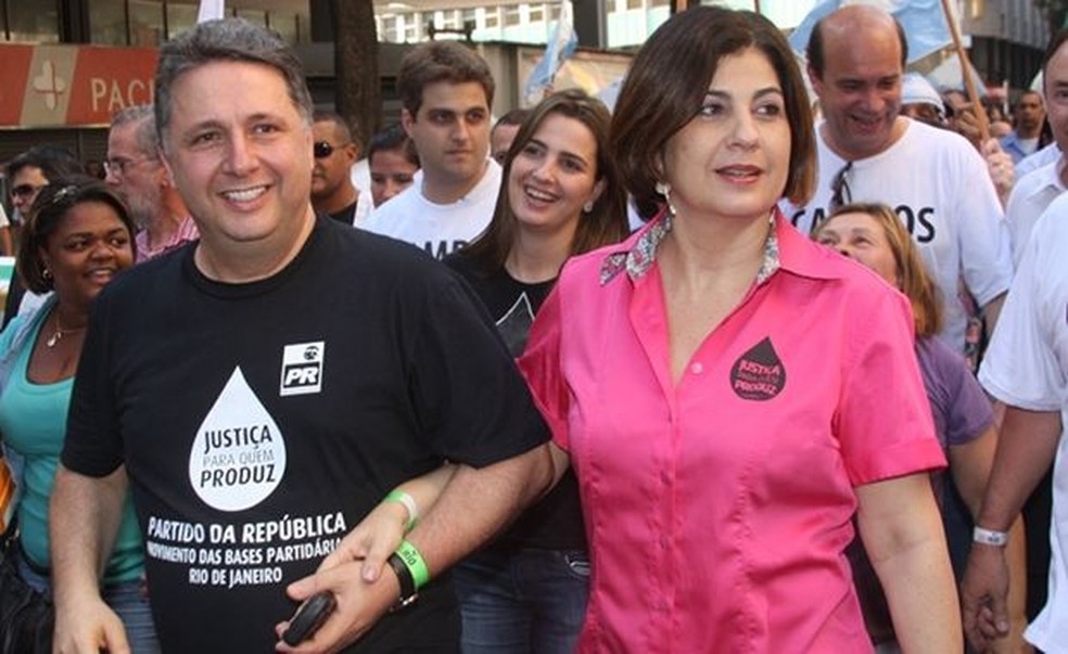 Casal Garotinho é acusado de organização criminosa e corrupção
