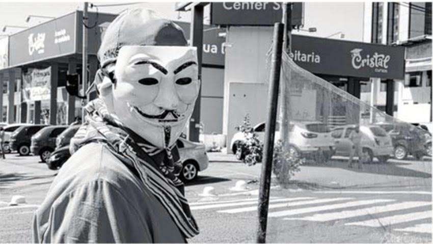 A arte achada nas ruas: servidores da Comurg lançam livro