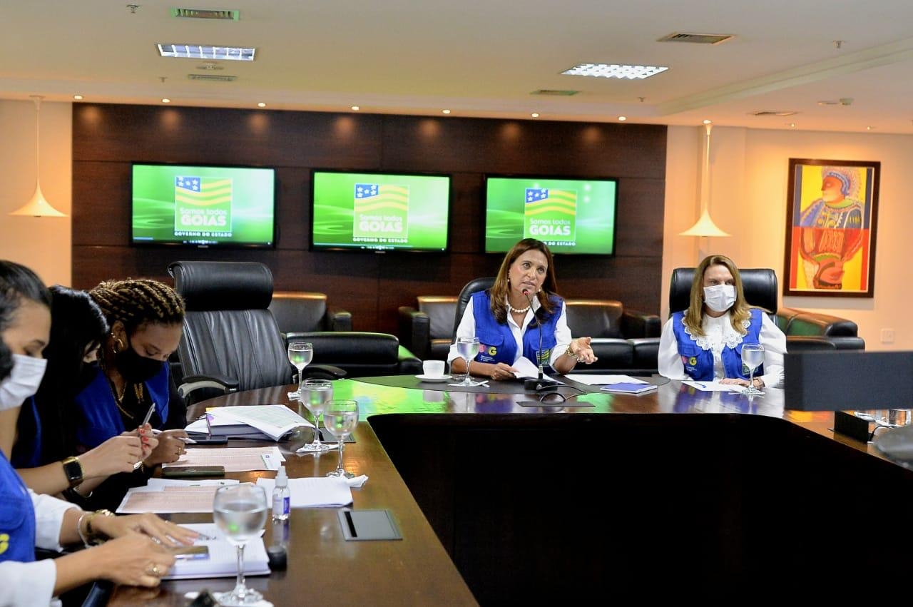 Gracinha se reúne com primeiras-damas e gestores para traçar estratégia social