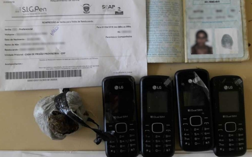 Grávida tenta entrar na CPP com quatro celulares e droga nas partes íntimas