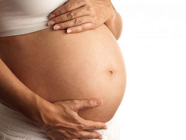 Comissão do Senado aprova licença-maternidade de 180 dias