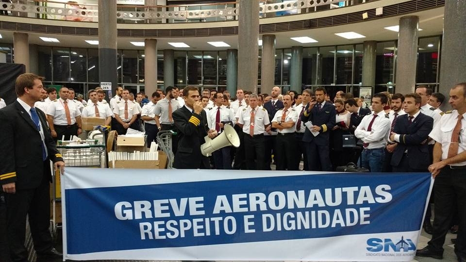Aeronautas ameaçam nova greve se ajuste salarial não for aceito