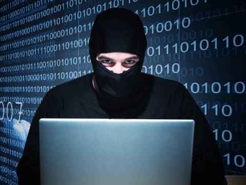 Hacker é preso suspeito de criar programa que rouba dados bancários