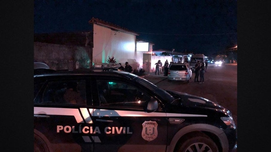 Homem é preso saindo de motel com adolescente de 14 anos em Macapá