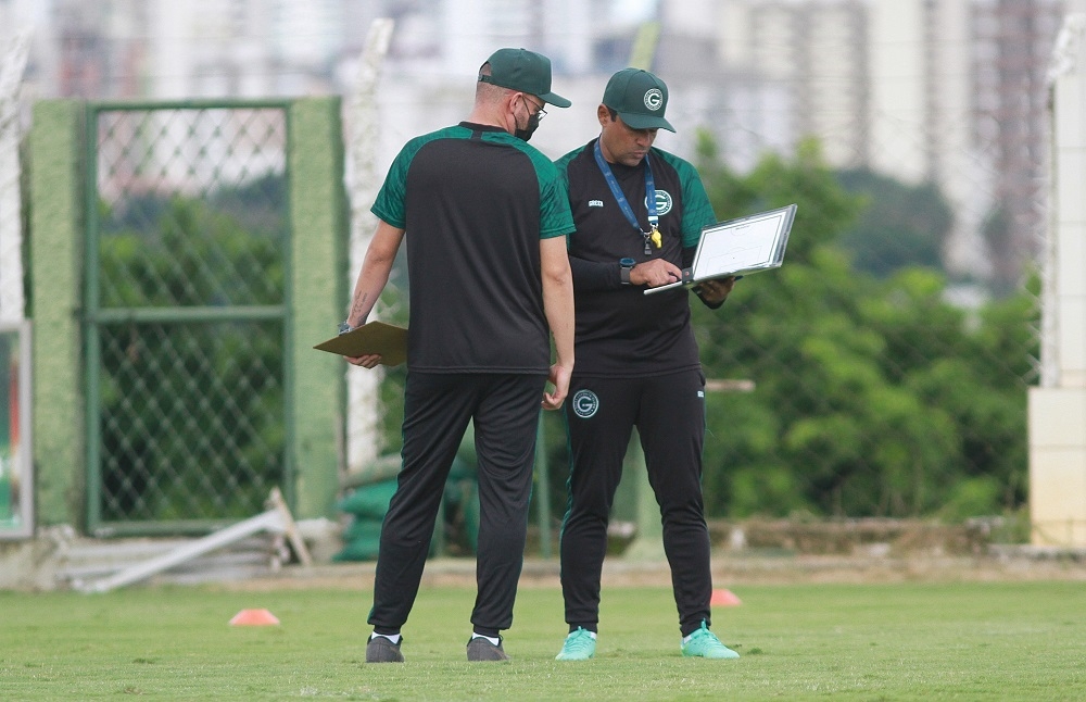 Goiás faz jogo treino e amistoso antes de estreia no Goianão 2022