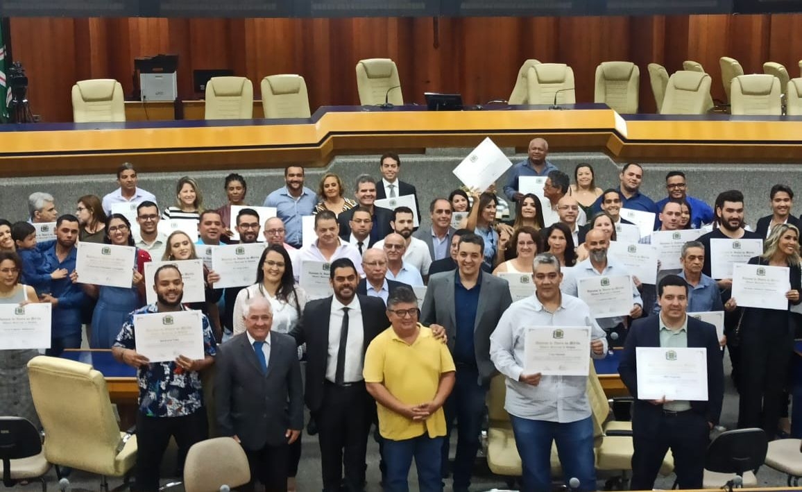 Câmara homenageia empresários e comerciantes da Região Leste de Goiânia