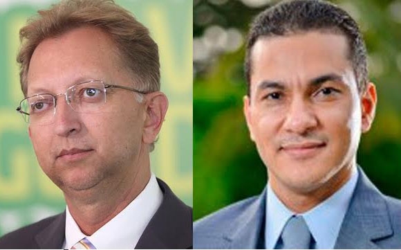 Ministro do Desenvolvimento prestigia posse de João Campos no comando do PRB