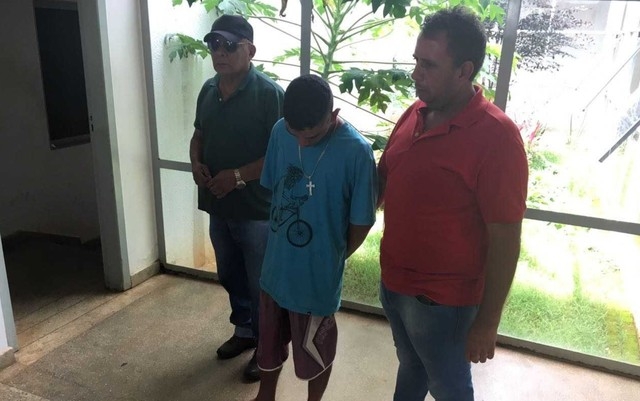 Comerciante suspeito de ajudar jovem que matou aluna é solto em Alexânia