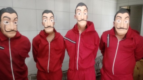Mascarados como em La Casa de Papel são detidos ao tentar invadir penitenciária