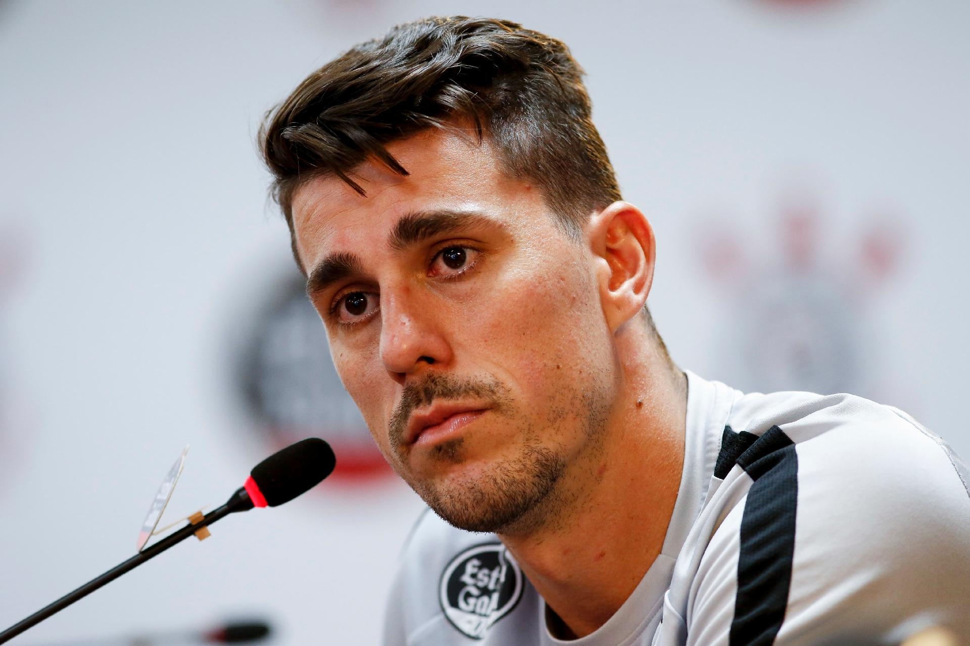 Lateral do Corinthians chama jogador de CS:GO de filho de rapariga preta, diz site
