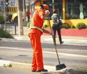 Prefeitura monta força-tarefa para garantir limpeza em Goiânia