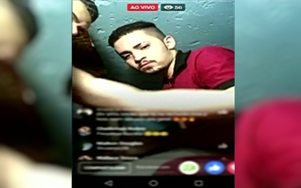 Em rede social presos exibem droga ao vivo