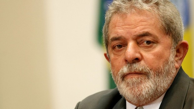 Lula aceita assumir ministério