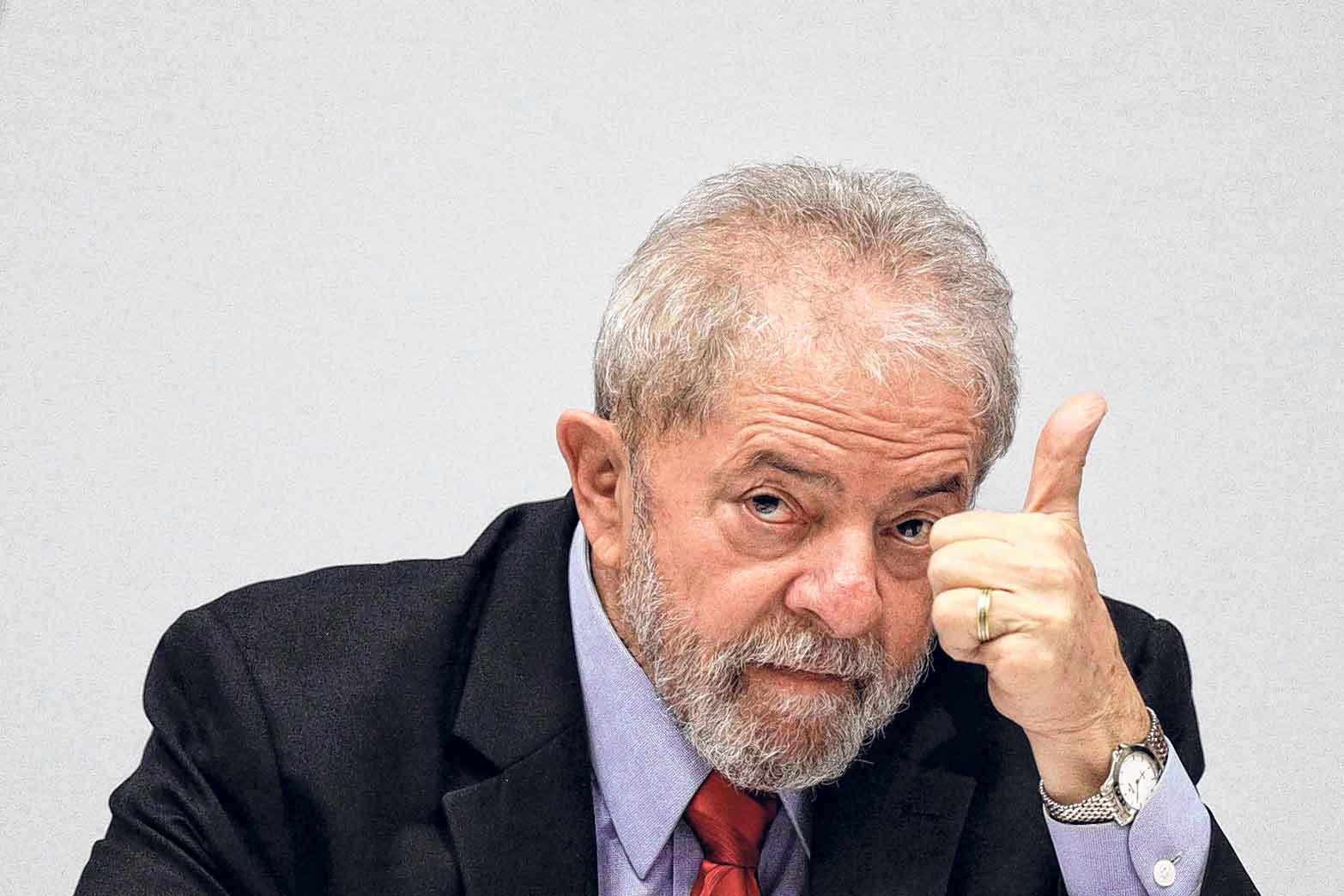 MPF desarquiva inquérito contra Lula ligado ao mensalão