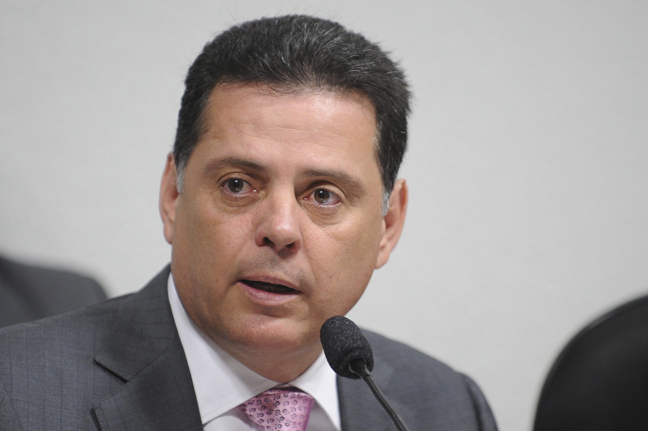 Justiça de Goiás bloqueia bens de Marconi Perillo e de ex-secretário