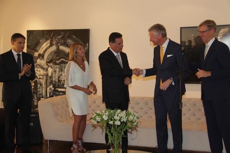 Marconi amplia relações internacionais  goianas, na Embaixada de Bélgica