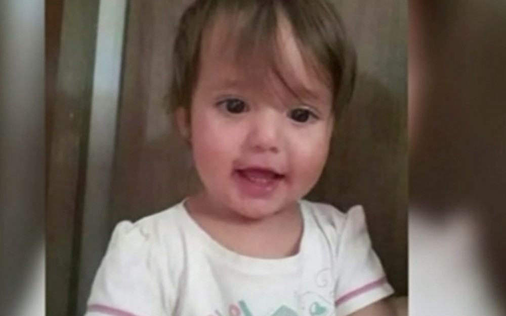 Criança de 1 ano morre após se afogar em caixa d’água em Anápolis