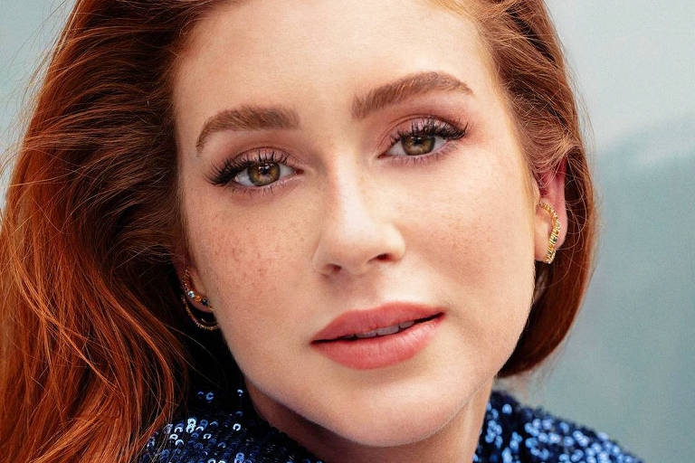 Marina Ruy Barbosa, sinal da cruz se o assunto for Bolsonaro